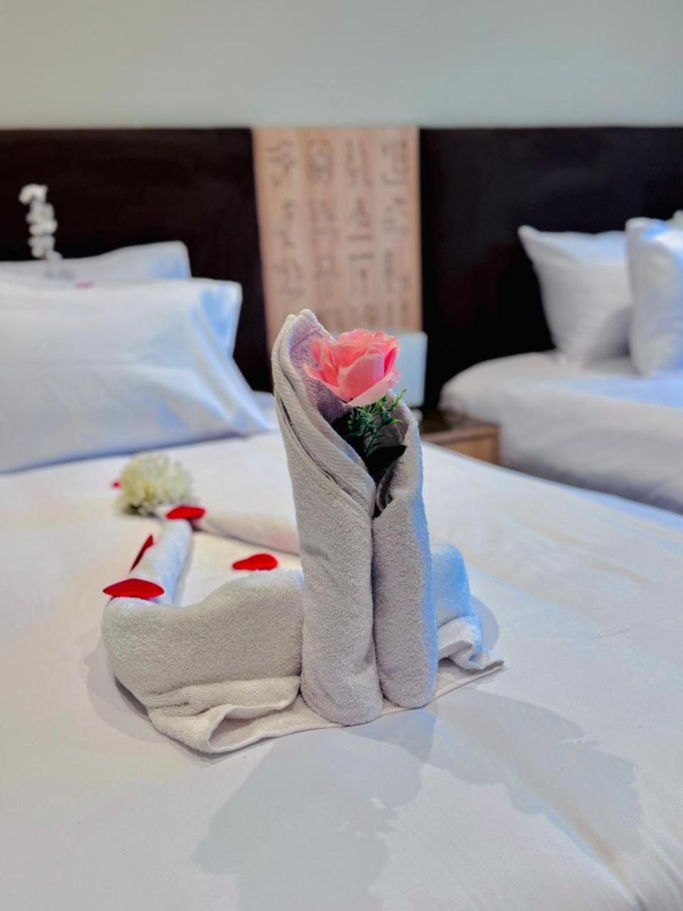 Khufu Pyramids Inn Nazlet el-Sisi Экстерьер фото