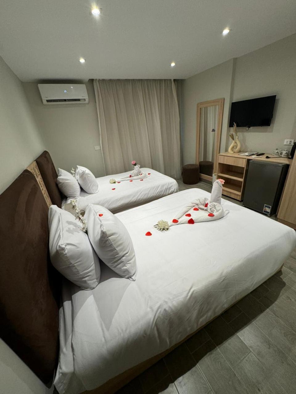 Khufu Pyramids Inn Nazlet el-Sisi Экстерьер фото